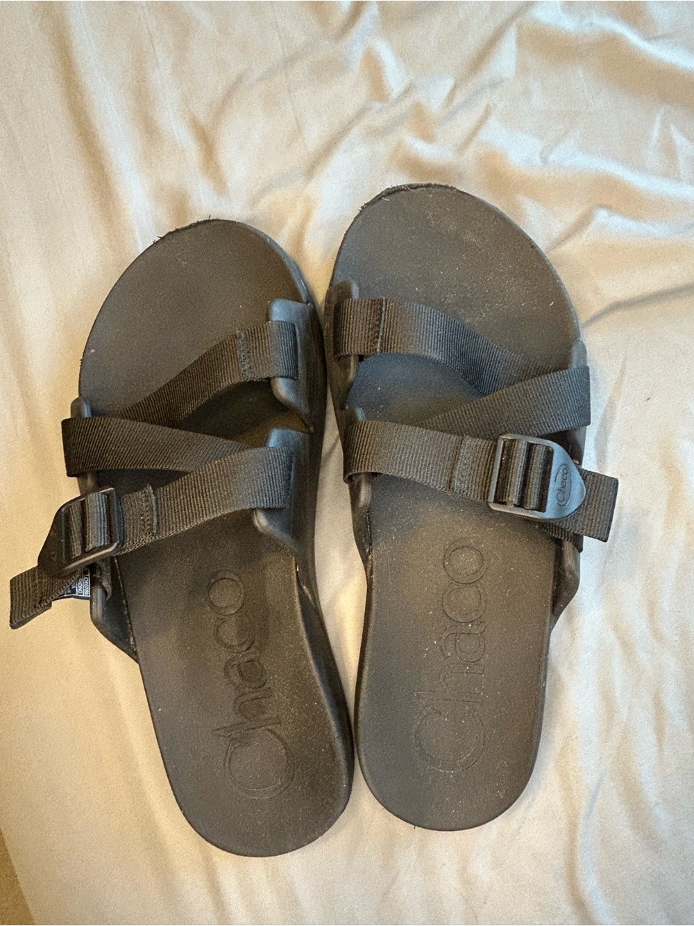 Chaco Men’s Black Strappy Slide Sandals Size M12 Adjustable Wear Near Toes